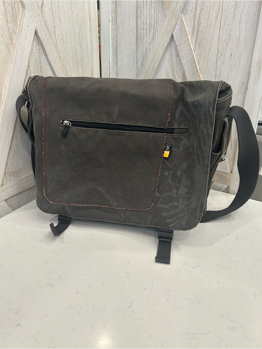 Canvas Laptop Messenger Bag for Men in Dark Gray